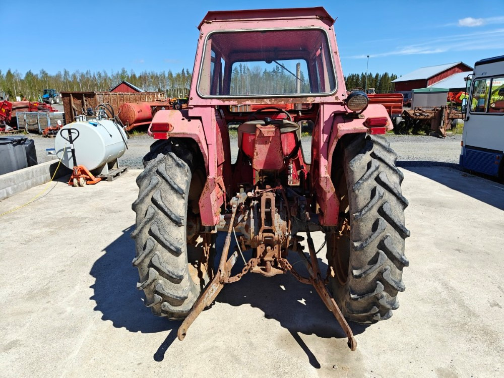 Massey Ferguson 165 Multi Power - Tractor: afbeelding 3 Massey Ferguson 165 Multi Power - Tractor: afbeelding 3