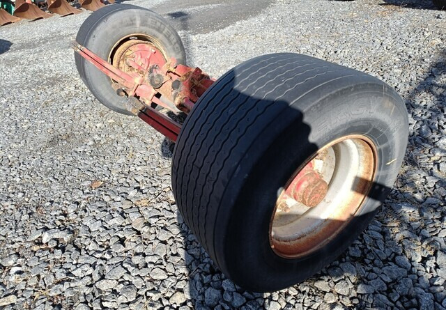Peräkärryn akseli 445/45R19.5 leveillä renkailla - As en onderdelen voor Aanhangwagen: afbeelding 3 Peräkärryn akseli 445/45R19.5 leveillä renkailla - As en onderdelen voor Aanhangwagen: afbeelding 3