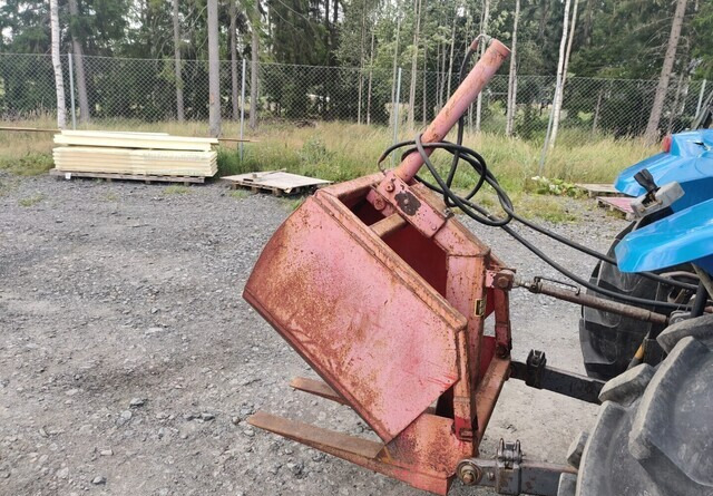 Runni Rehu-Runni L30 rehuleikkuri - VIDEO - Silo materieel: afbeelding 3 Runni Rehu-Runni L30 rehuleikkuri - VIDEO - Silo materieel: afbeelding 3