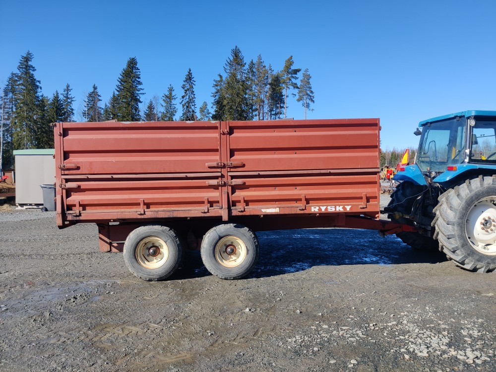 Rysky telikippikärry täyttövaunuvarustuksella - Landbouwkipper: afbeelding 4 Rysky telikippikärry täyttövaunuvarustuksella - Landbouwkipper: afbeelding 4