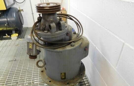 Bouwmaterieel Vaihteita 2 kpl - sähkömoottori / sähkömoottorit: afbeelding 6 Bouwmaterieel Vaihteita 2 kpl - sähkömoottori / sähkömoottorit: afbeelding 6