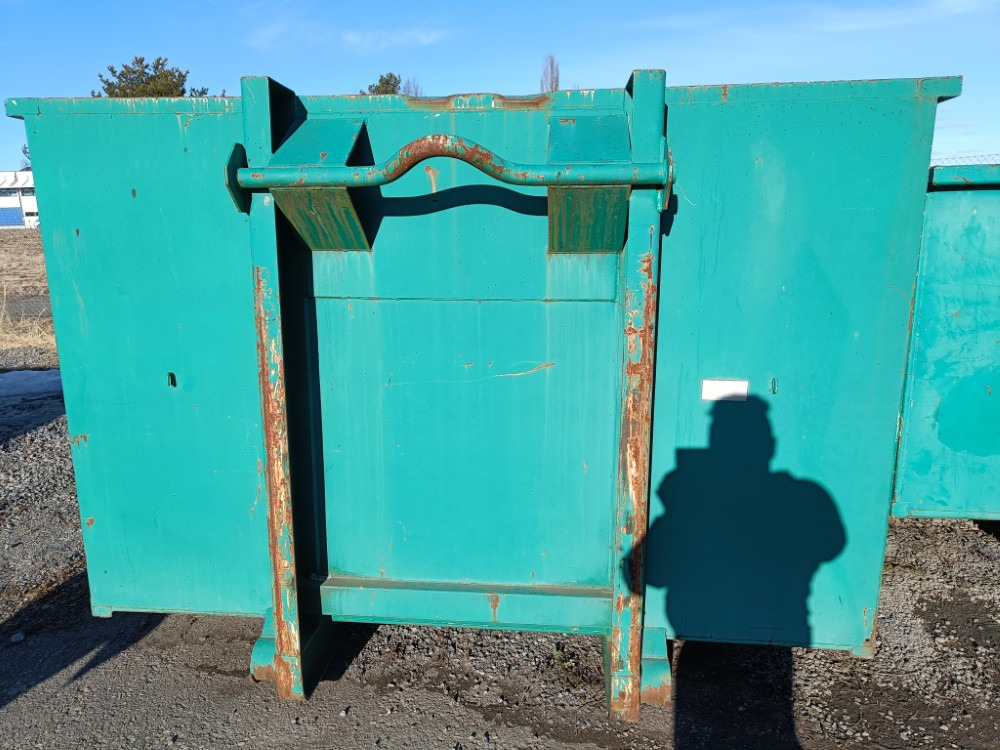 Vaihtolava 590cm Korkeus 154cm - Siisti - Haakarm container: afbeelding 4 Vaihtolava 590cm Korkeus 154cm - Siisti - Haakarm container: afbeelding 4