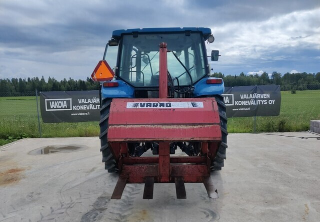 Varmo 400 rehuleikkuri - VIDEO - Silo materieel: afbeelding 2 Varmo 400 rehuleikkuri - VIDEO - Silo materieel: afbeelding 2