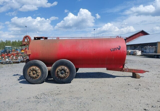Vepi Lietevaunu telialustalla - Mesttank: afbeelding 2 Vepi Lietevaunu telialustalla - Mesttank: afbeelding 2