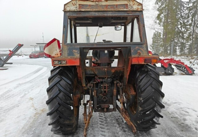 Zetor 7011 traktori - Tractor: afbeelding 3 Zetor 7011 traktori - Tractor: afbeelding 3
