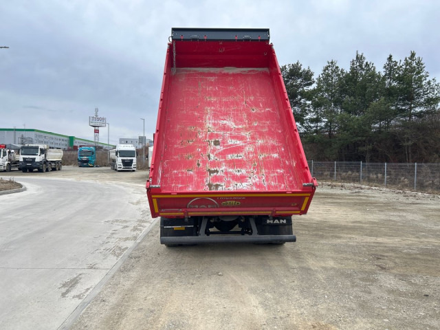 MAN TGM 18.320 4x2 BL CH - Kipper vrachtwagen: afbeelding 2 MAN TGM 18.320 4x2 BL CH - Kipper vrachtwagen: afbeelding 2