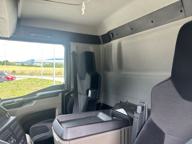 MAN TGS 41.520 8x6 BB CH - Kipper vrachtwagen: afbeelding 4 MAN TGS 41.520 8x6 BB CH - Kipper vrachtwagen: afbeelding 4