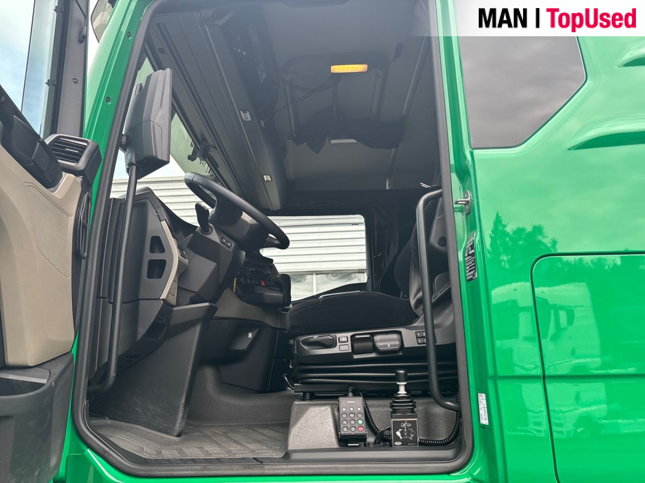 MAN TGX 18.520 4x4H BL SA *RM935876 Euro6 Pritarder ZV - Trekker: afbeelding 5 MAN TGX 18.520 4x4H BL SA *RM935876 Euro6 Pritarder ZV - Trekker: afbeelding 5