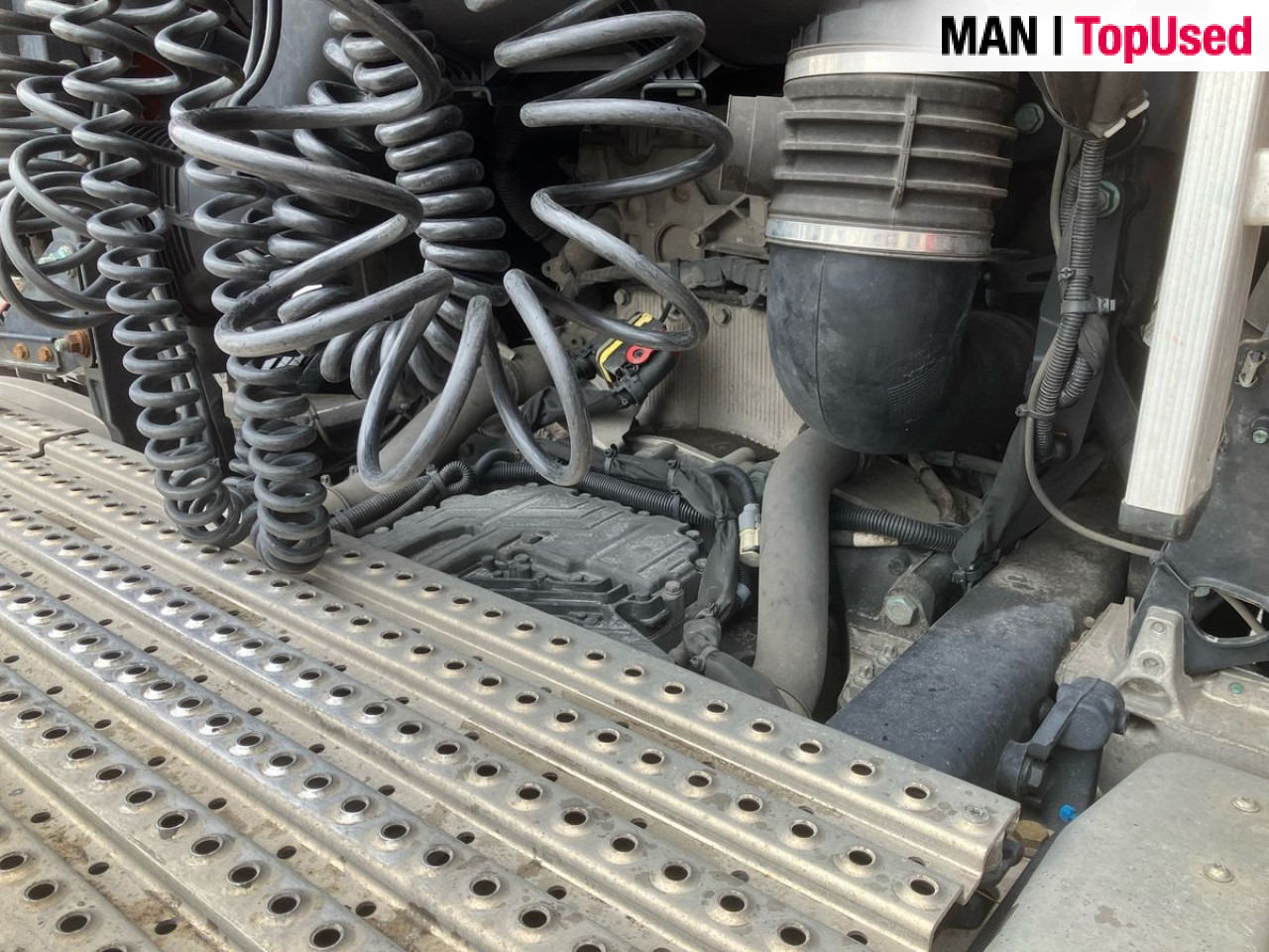 MAN TGX 26.470 6x2/2 BL SA "Retarder / 700 l Tank" ZV - Trekker: afbeelding 4 MAN TGX 26.470 6x2/2 BL SA "Retarder / 700 l Tank" ZV - Trekker: afbeelding 4