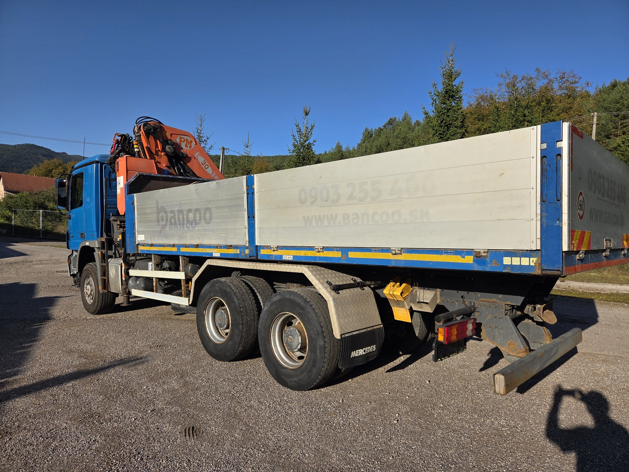 Vrachtwagen met open laadbak, Kraanwagen MERCEDES-BENZ ACTROS 3341 6x6 + CRANE PM 30 Radio Control: afbeelding 6