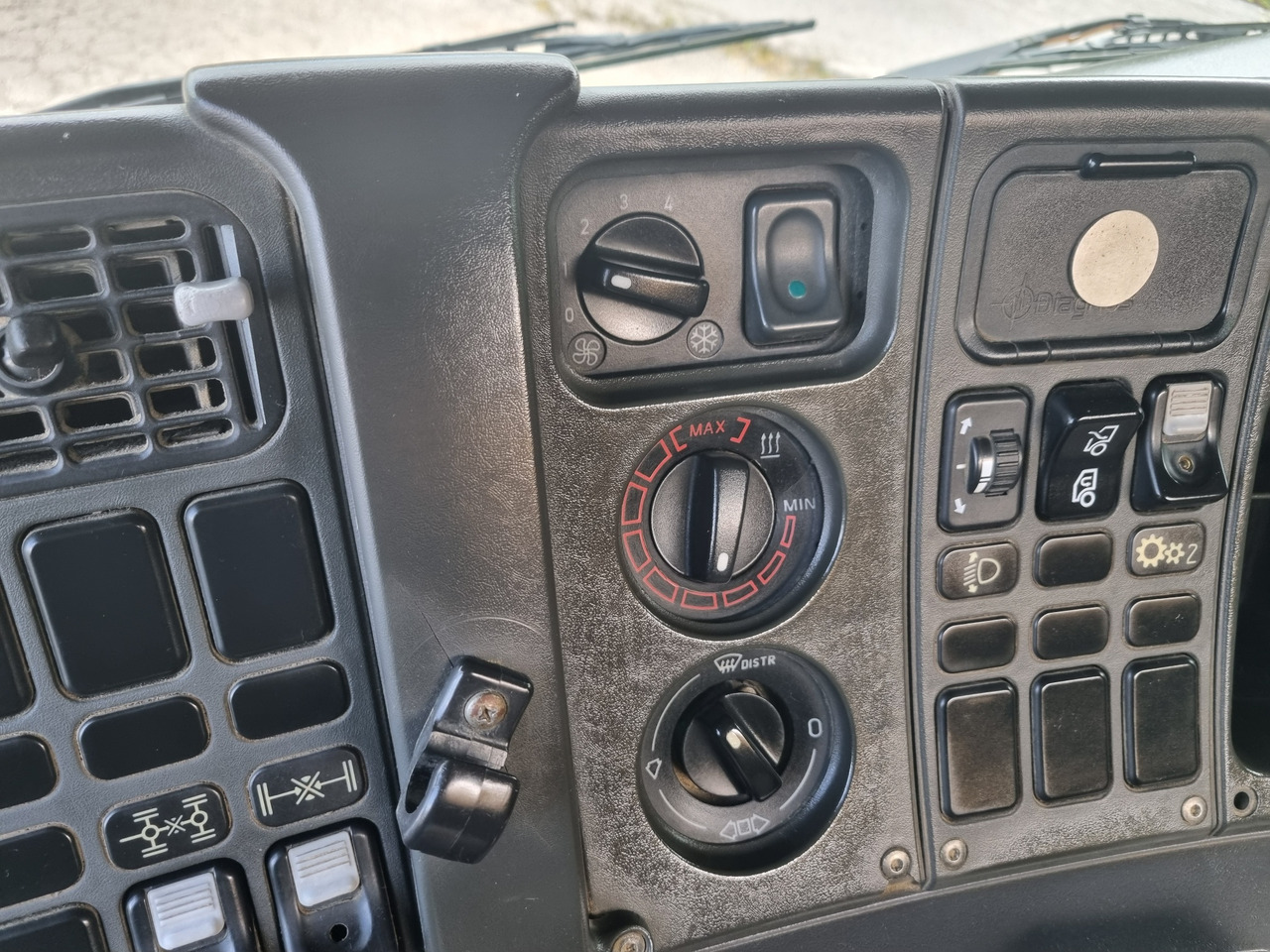 Leasing SCANIA R 124 CB8X4HZ 360 mixer SCANIA R 124 CB8X4HZ 360 mixer: afbeelding 10