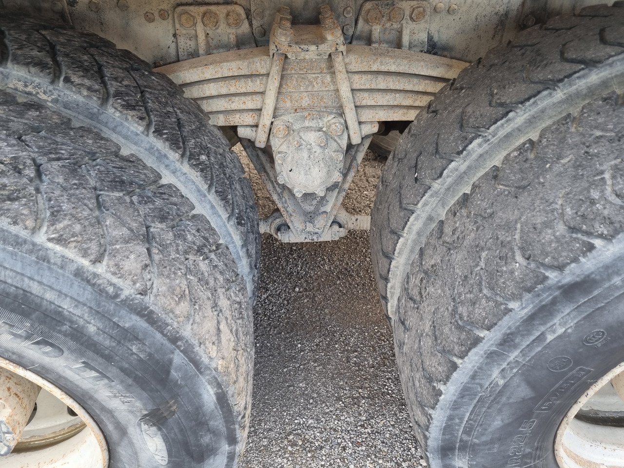 Leasing SCANIA R 124 CB8X4HZ 360 mixer SCANIA R 124 CB8X4HZ 360 mixer: afbeelding 14