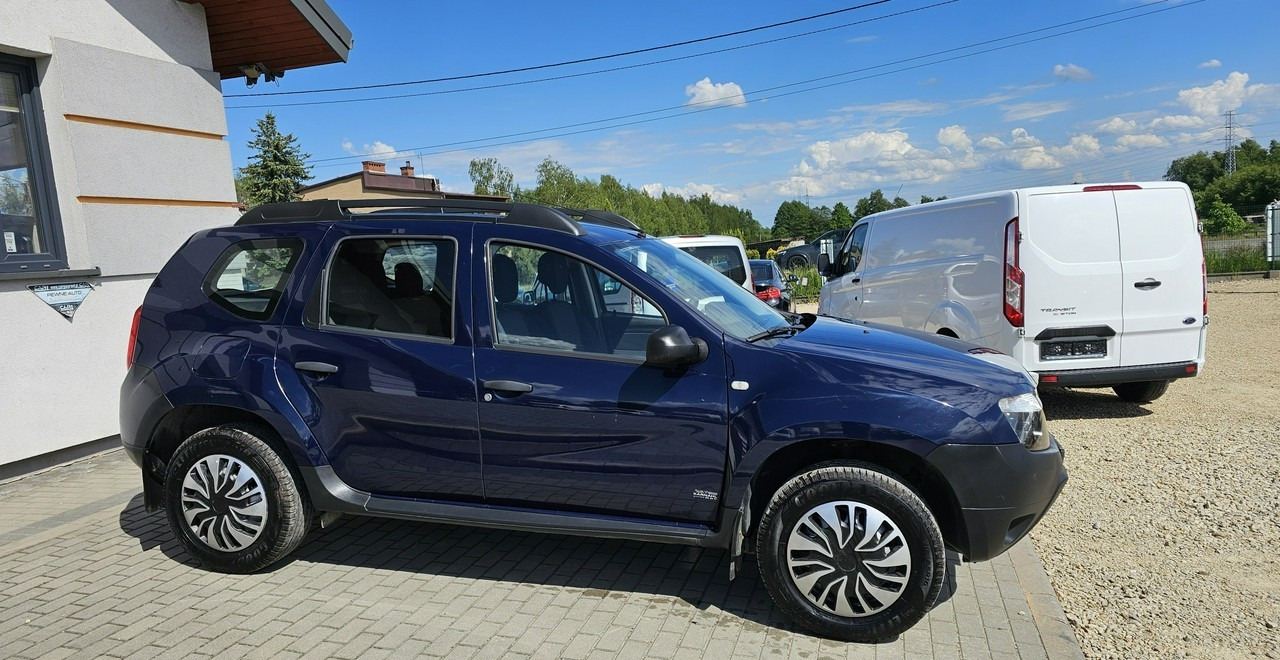 Dacia Duster I Dacia Duster 4x4 benzyna 1.6 idealna pod lpg - SUV: afbeelding 5 Dacia Duster I Dacia Duster 4x4 benzyna 1.6 idealna pod lpg - SUV: afbeelding 5