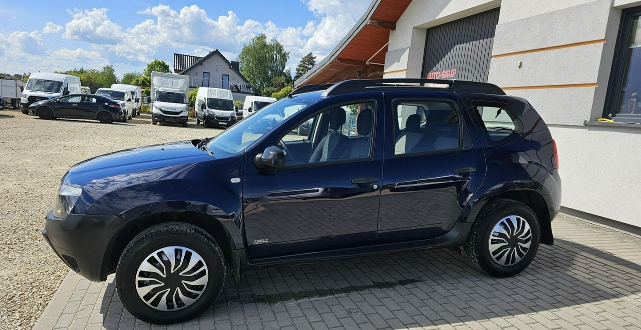 Dacia Duster I Dacia Duster 4x4 benzyna 1.6 idealna pod lpg - SUV: afbeelding 4 Dacia Duster I Dacia Duster 4x4 benzyna 1.6 idealna pod lpg - SUV: afbeelding 4