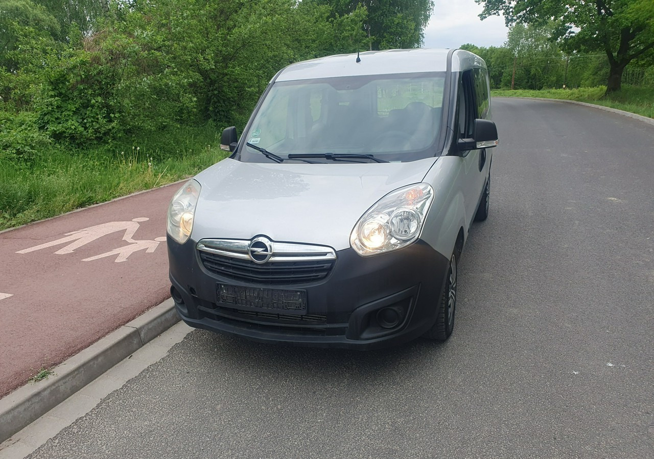 Opel Combo long*combo *doblo* krajówka *fv vat 23%* - Personenwagen: afbeelding 2 Opel Combo long*combo *doblo* krajówka *fv vat 23%* - Personenwagen: afbeelding 2