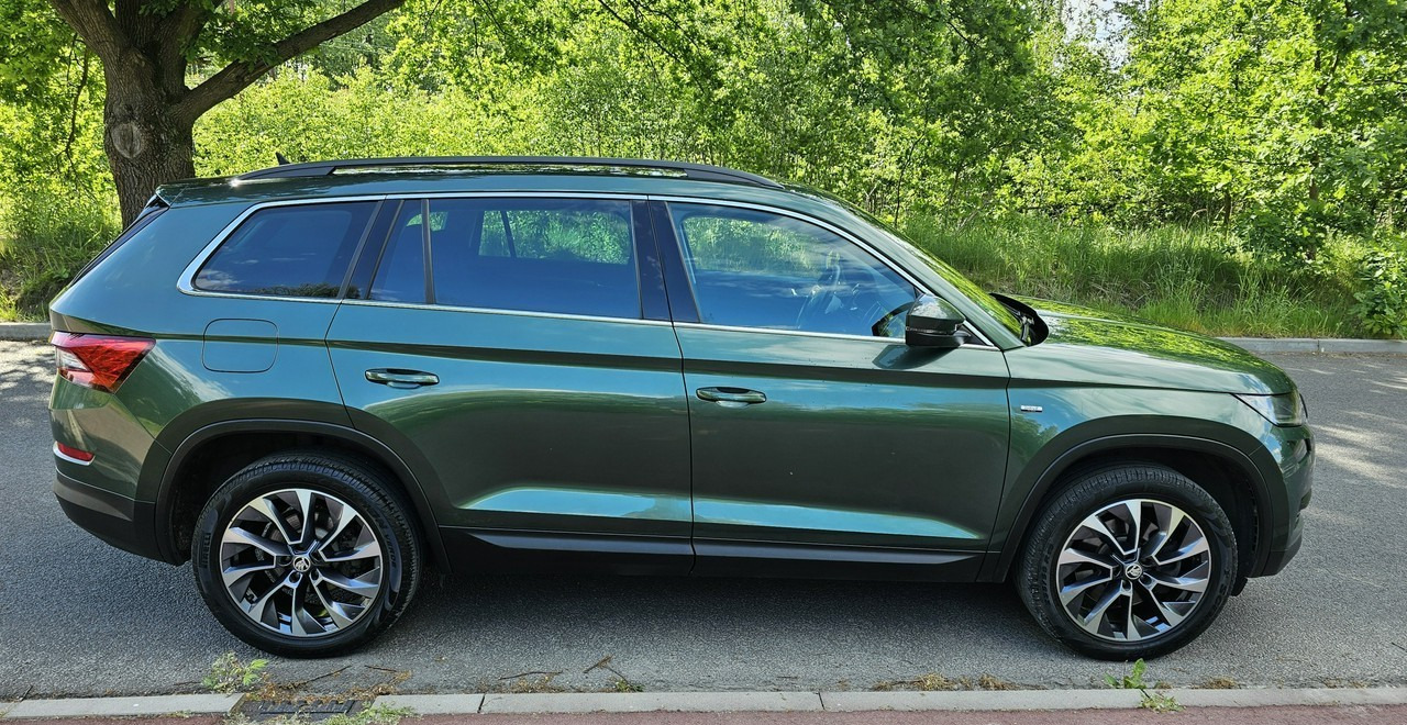 Skoda Kodiaq Skoda Kodiaq Skoda Kodiaq 2.0 4x4 Wersja Drive na 125 lecie - SUV: afbeelding 3 Skoda Kodiaq Skoda Kodiaq Skoda Kodiaq 2.0 4x4 Wersja Drive na 125 lecie - SUV: afbeelding 3