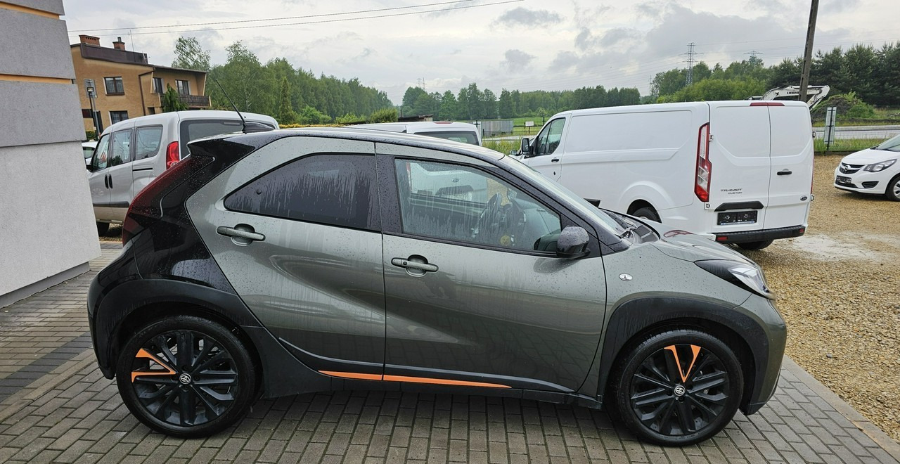 Toyota Aygo II Aygo X Aygo x cross limited automat 25tyś - Hatchback: afbeelding 5 Toyota Aygo II Aygo X Aygo x cross limited automat 25tyś - Hatchback: afbeelding 5