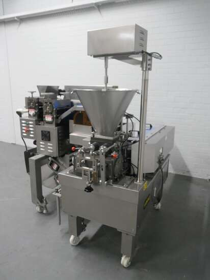 Anko gyoza dumpling machine AFD-888 - Voedselverwerkende machine: afbeelding 4 Anko gyoza dumpling machine AFD-888 - Voedselverwerkende machine: afbeelding 4