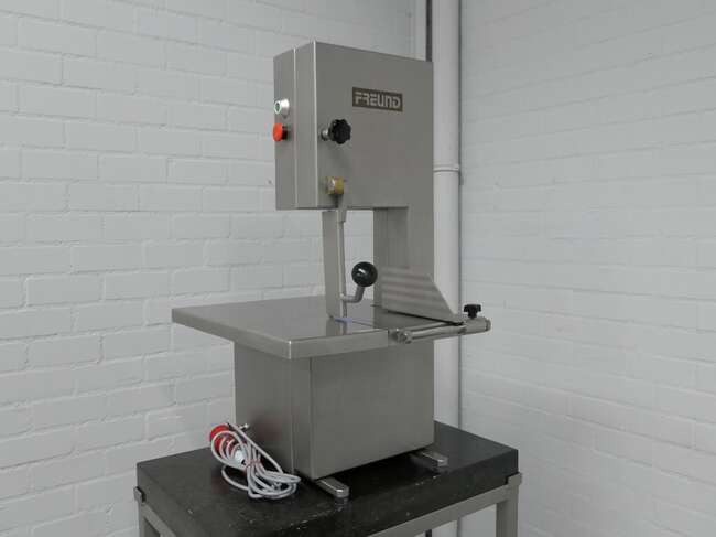 Freund / Ifooma bandsaw TBS19KT - Voedselverwerkende machine: afbeelding 1 Freund / Ifooma bandsaw TBS19KT - Voedselverwerkende machine: afbeelding 1