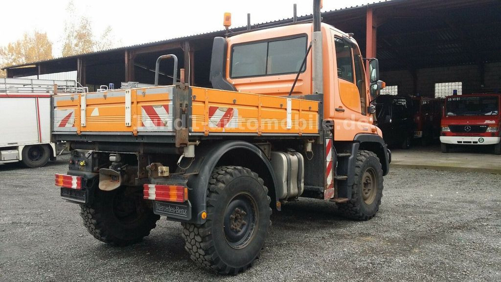 Mercedes-Benz Unimog U 300 Kipper Zugmaschine Kommunalhydraulik U 500 400 U 300 Kipper Zugmaschine Kommunalhydraulik U 500 400 - Gemeentelijke machine/ Speciaal: afbeelding 1 Mercedes-Benz Unimog U 300 Kipper Zugmaschine Kommunalhydraulik U 500 400 U 300 Kipper Zugmaschine Kommunalhydraulik U 500 400 - Gemeentelijke machine/ Speciaal: afbeelding 1