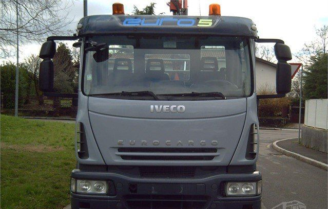 Iveco EUROCARGOeurocargo 160e25 - Vrachtwagen met open laadbak, Kraanwagen: afbeelding 2 Iveco EUROCARGOeurocargo 160e25 - Vrachtwagen met open laadbak, Kraanwagen: afbeelding 2