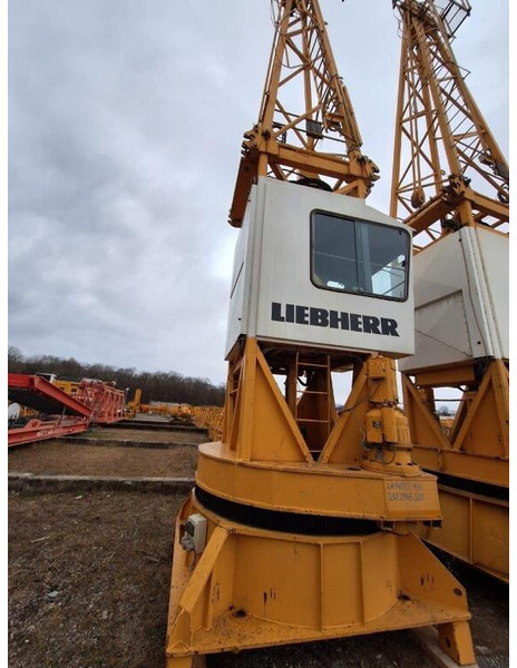Liebherr 140EC-H6 45m jib - Torenkraan: afbeelding 1 Liebherr 140EC-H6 45m jib - Torenkraan: afbeelding 1