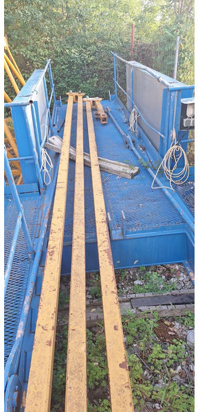 Torenkraan Liebherr 180EC-H 40m jib slewing part / good price: afbeelding 7 Torenkraan Liebherr 180EC-H 40m jib slewing part / good price: afbeelding 7