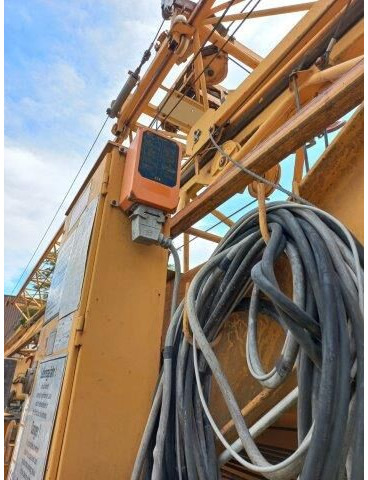 Liebherr 32K, 1996 yom, CABIN + radio control - Torenkraan: afbeelding 5 Liebherr 32K, 1996 yom, CABIN + radio control - Torenkraan: afbeelding 5