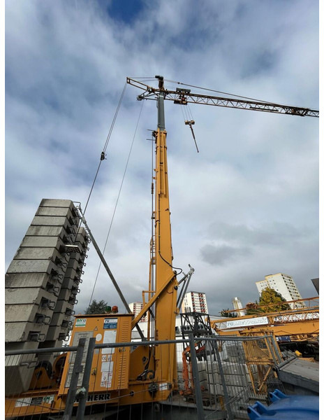 Liebherr 32TT, 2002yom, 30m jib perfect condition - Torenkraan: afbeelding 1 Liebherr 32TT, 2002yom, 30m jib perfect condition - Torenkraan: afbeelding 1