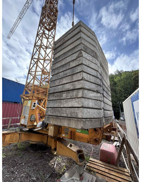 Liebherr 63K, 1994, 43m jib, radio control - Torenkraan: afbeelding 2 Liebherr 63K, 1994, 43m jib, radio control - Torenkraan: afbeelding 2