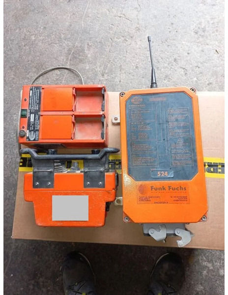 Liebherr HBC radio control 112/132/140/180EC-H - Torenkraan: afbeelding 1 Liebherr HBC radio control 112/132/140/180EC-H - Torenkraan: afbeelding 1