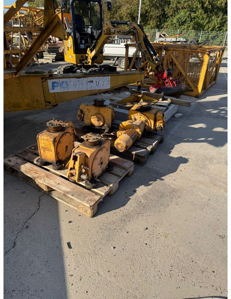 Liebherr driven boogies - 35/50/63K - Snelmontagekraan: afbeelding 1 Liebherr driven boogies - 35/50/63K - Snelmontagekraan: afbeelding 1