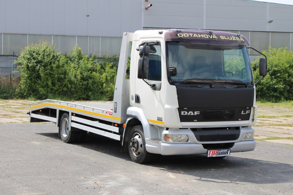 DAF FA LF 45.130 ODTAHOVÉ VOZIDLO - Bergingsvoertuig: afbeelding 1 DAF FA LF 45.130 ODTAHOVÉ VOZIDLO - Bergingsvoertuig: afbeelding 1