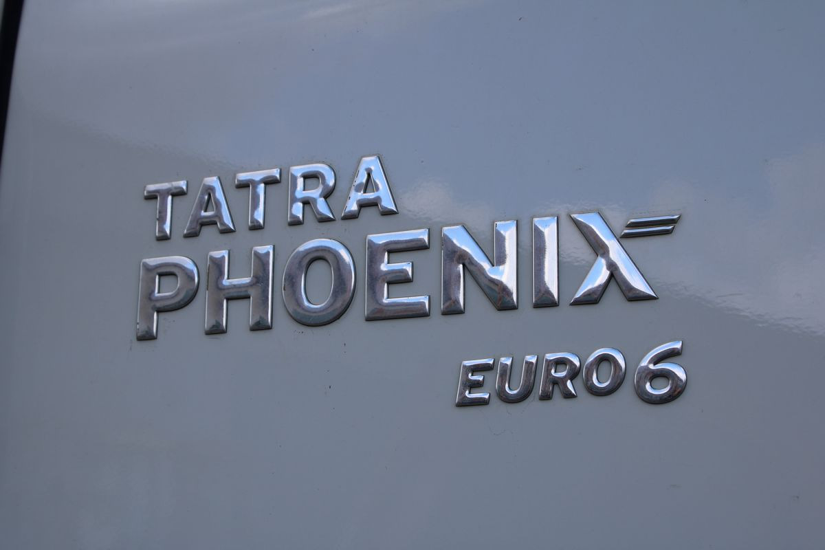 Tatra PHOENIX T158 8x8 - Kipper vrachtwagen: afbeelding 5 Tatra PHOENIX T158 8x8 - Kipper vrachtwagen: afbeelding 5