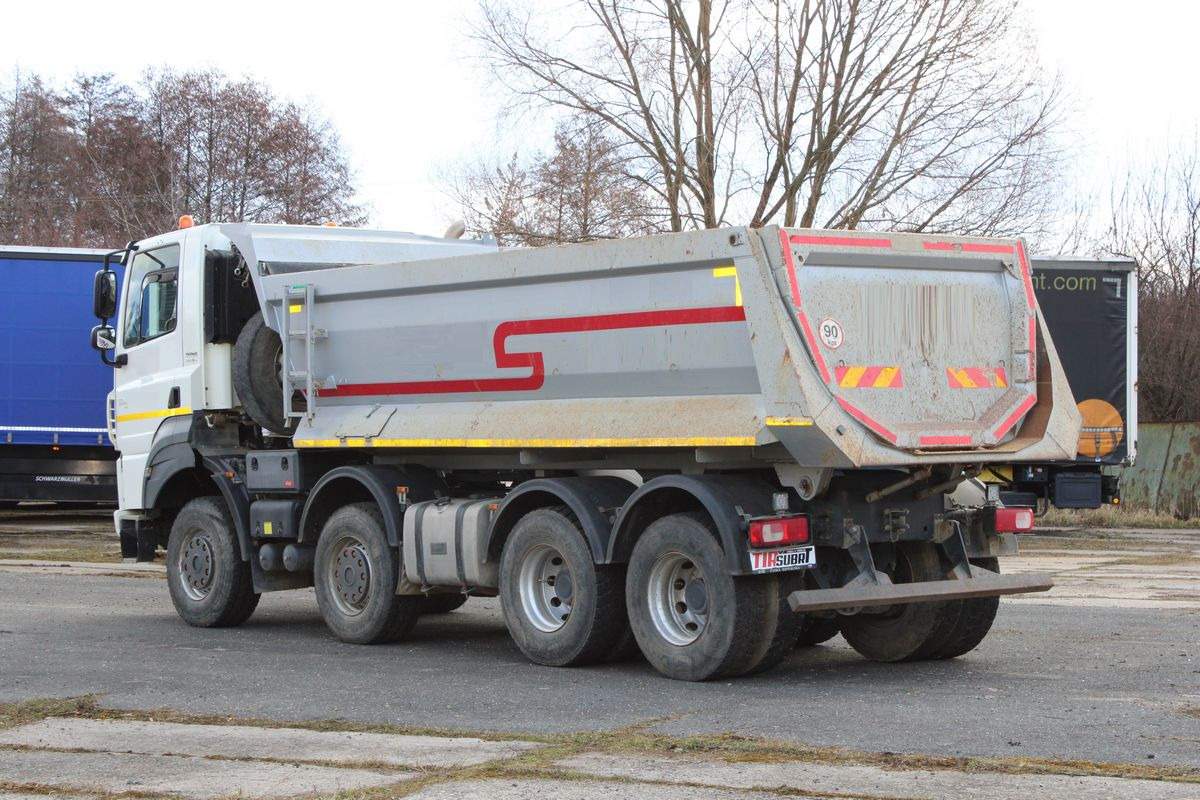 Tatra PHOENIX T158 8x8 - Kipper vrachtwagen: afbeelding 4 Tatra PHOENIX T158 8x8 - Kipper vrachtwagen: afbeelding 4