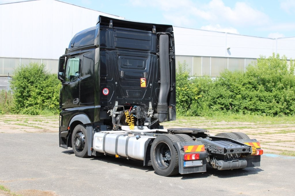 Mercedes-Benz ACTROS 1848, LOWDECK - Trekker: afbeelding 4 Mercedes-Benz ACTROS 1848, LOWDECK - Trekker: afbeelding 4