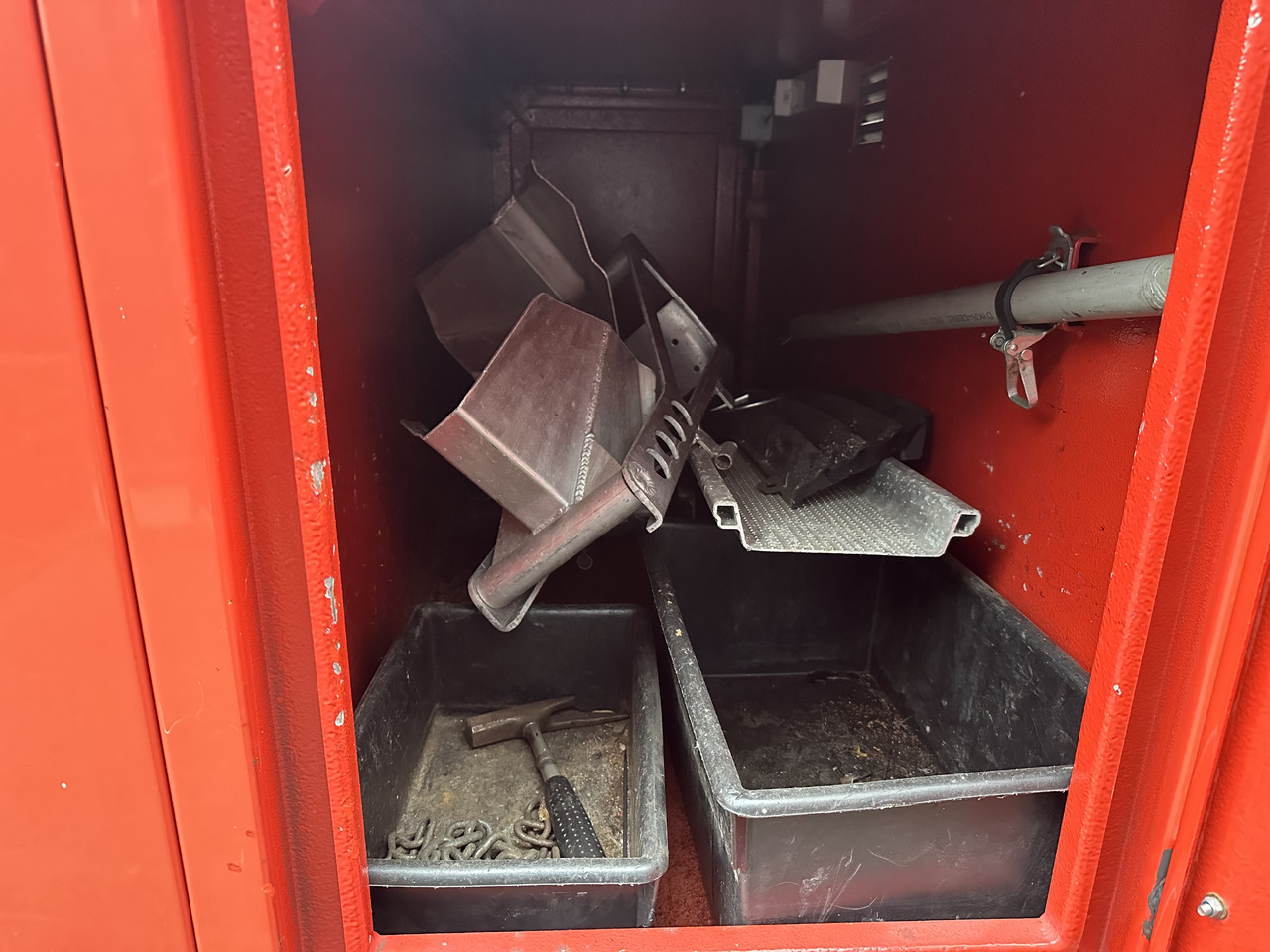 Bergingsvoertuig Mersedes Sprinter 413: afbeelding 22
