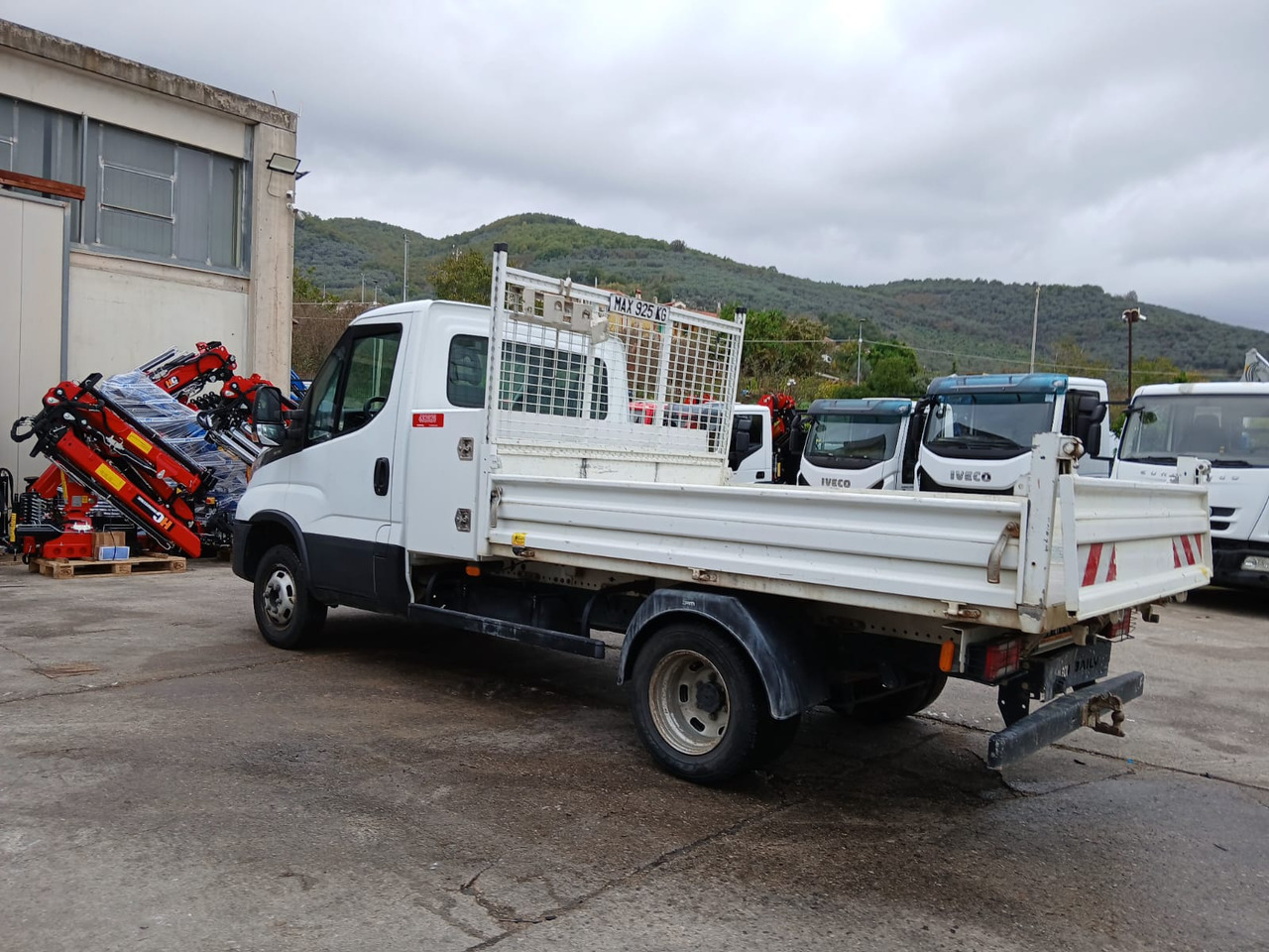 IVECO DAILY 35-120 - Kraanwagen: afbeelding 5 IVECO DAILY 35-120 - Kraanwagen: afbeelding 5