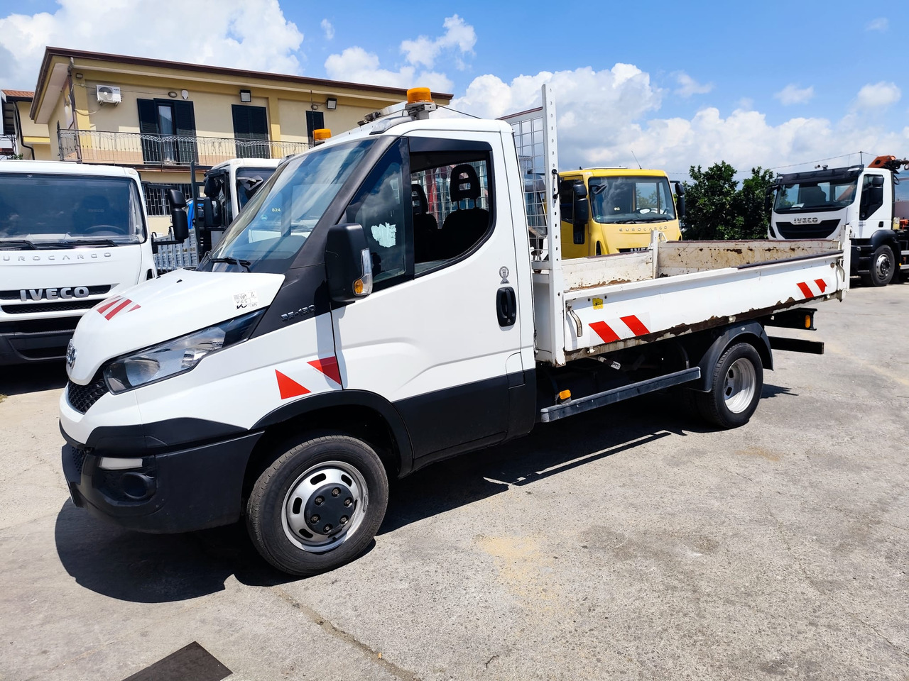 IVECO DAILY 35-130 - Kipper bestelwagen: afbeelding 3 IVECO DAILY 35-130 - Kipper bestelwagen: afbeelding 3