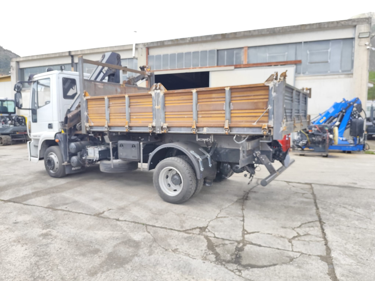 Kraanwagen IVECO EUROCARGO 120E28: afbeelding 14