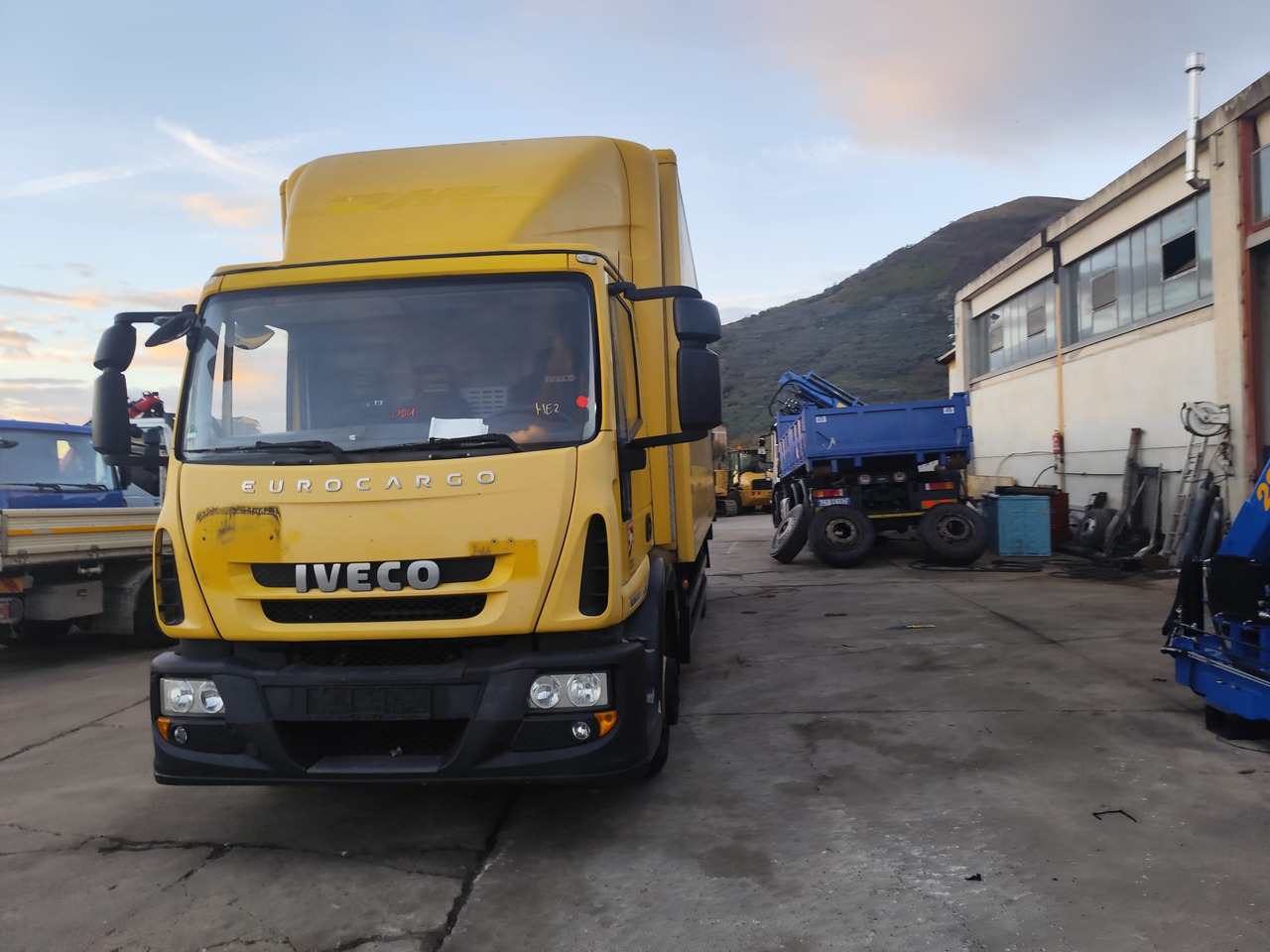 IVECO EUROCARGO 120E28P - Chassis vrachtwagen: afbeelding 4 IVECO EUROCARGO 120E28P - Chassis vrachtwagen: afbeelding 4
