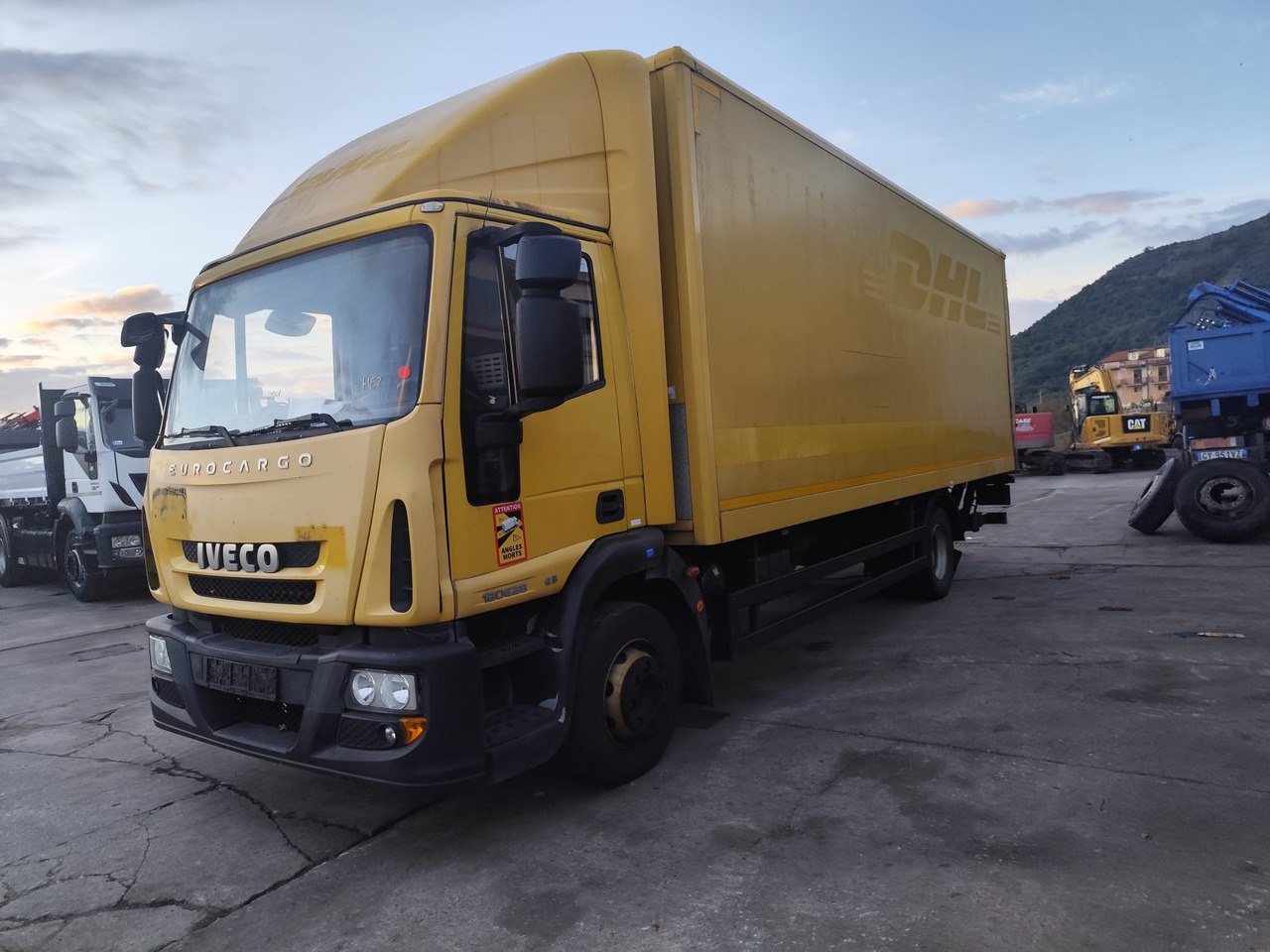 IVECO EUROCARGO 120E28P - Chassis vrachtwagen: afbeelding 2 IVECO EUROCARGO 120E28P - Chassis vrachtwagen: afbeelding 2