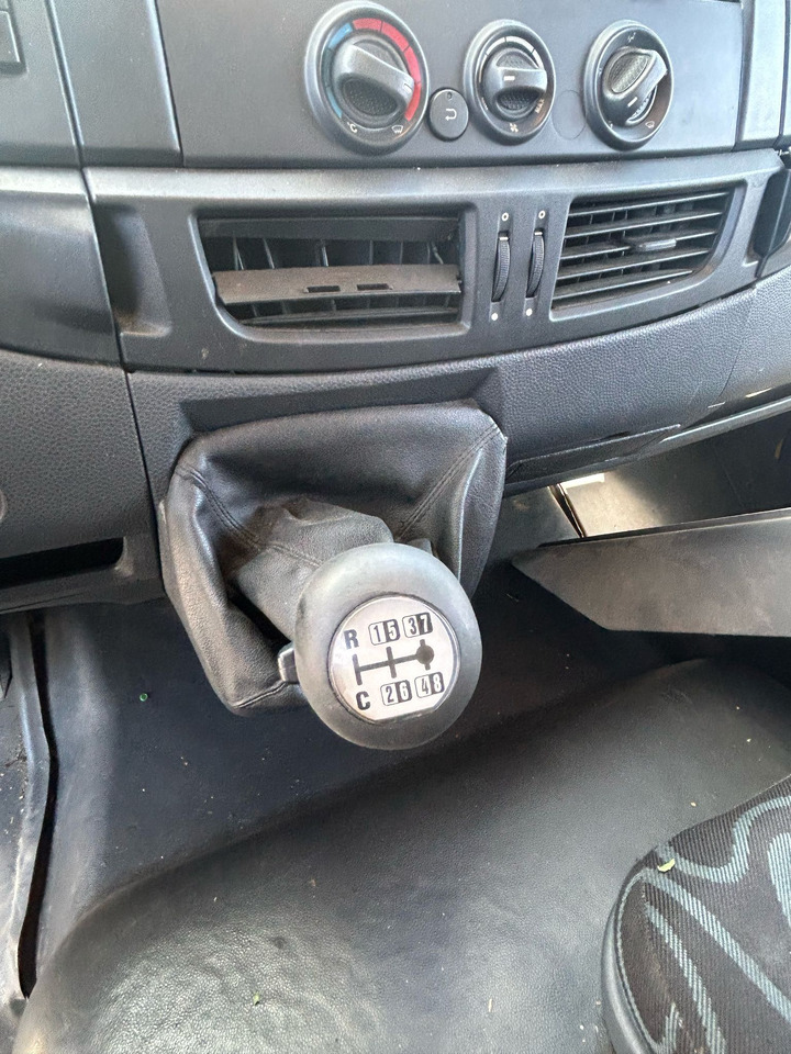 IVECO EUROCARGO 120E28P - Chassis vrachtwagen: afbeelding 4 IVECO EUROCARGO 120E28P - Chassis vrachtwagen: afbeelding 4