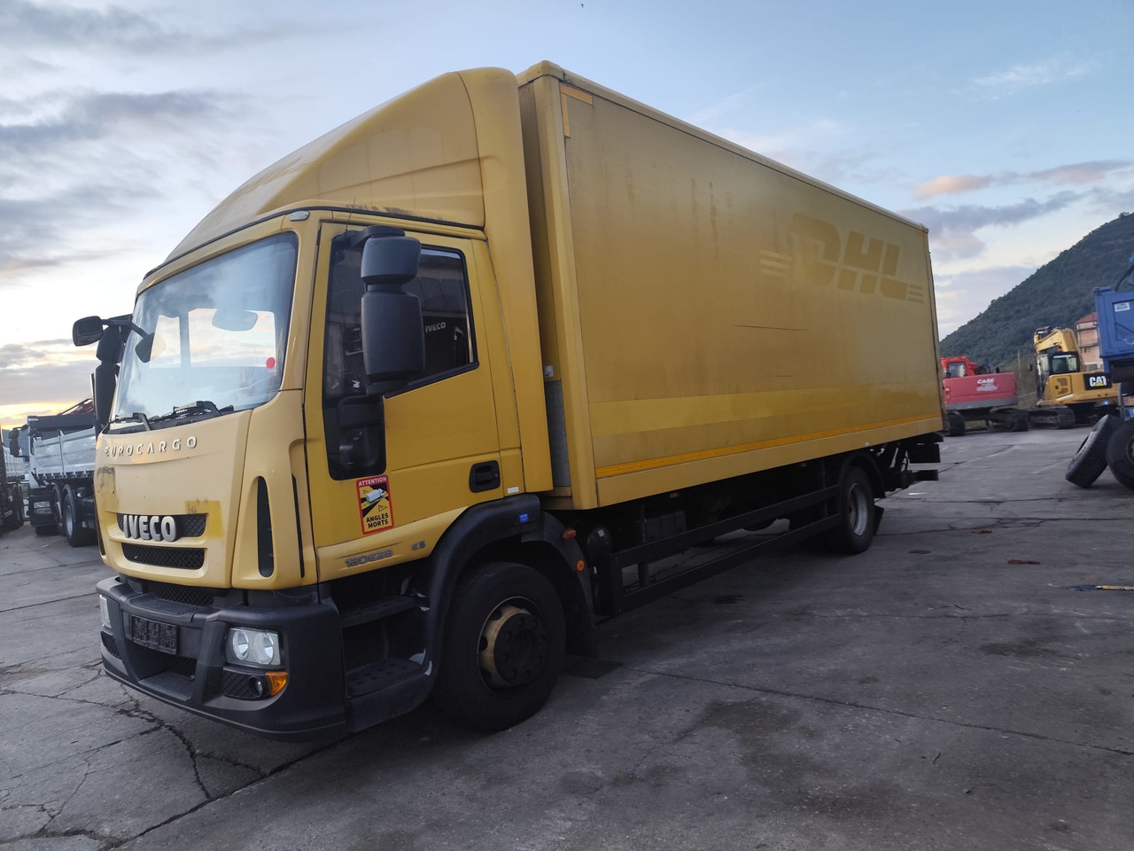 IVECO EUROCARGO 120E28P - Chassis vrachtwagen: afbeelding 1 IVECO EUROCARGO 120E28P - Chassis vrachtwagen: afbeelding 1