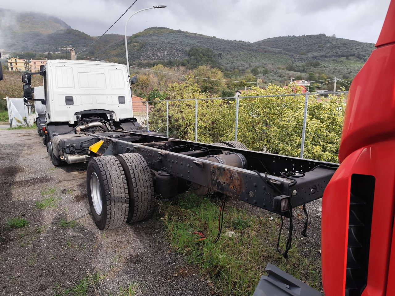 IVECO EUROCARGO 140-250 - Chassis vrachtwagen: afbeelding 3 IVECO EUROCARGO 140-250 - Chassis vrachtwagen: afbeelding 3