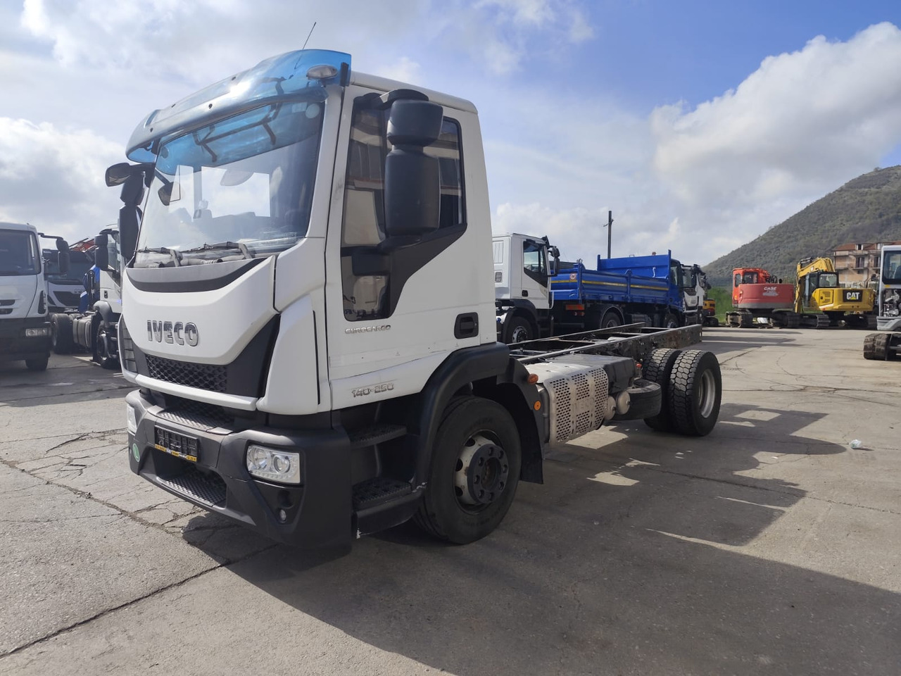 IVECO EUROCARGO 140-250 - Chassis vrachtwagen: afbeelding 1 IVECO EUROCARGO 140-250 - Chassis vrachtwagen: afbeelding 1