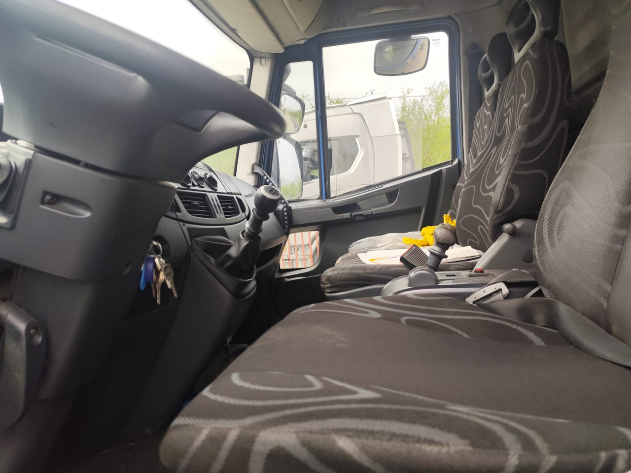 IVECO EUROCARGO 140E25 - Chassis vrachtwagen: afbeelding 5 IVECO EUROCARGO 140E25 - Chassis vrachtwagen: afbeelding 5