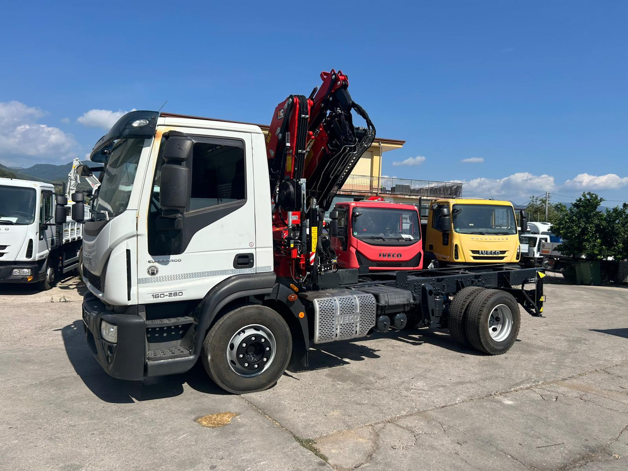IVECO EUROCARGO 160-280 - Kraanwagen: afbeelding 4 IVECO EUROCARGO 160-280 - Kraanwagen: afbeelding 4