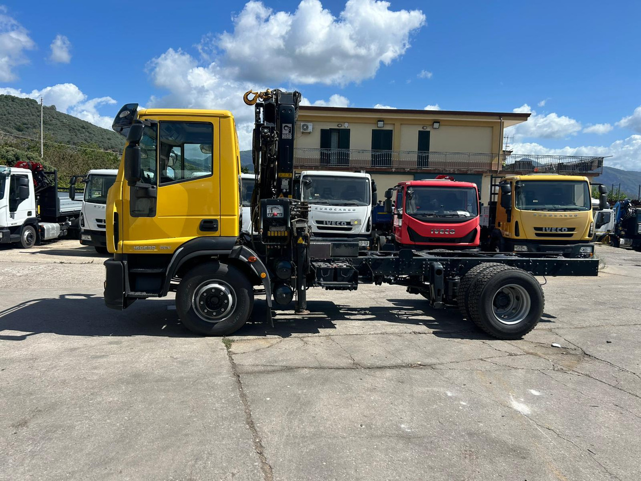 IVECO EUROCARGO 160E30 - Kraanwagen: afbeelding 3 IVECO EUROCARGO 160E30 - Kraanwagen: afbeelding 3