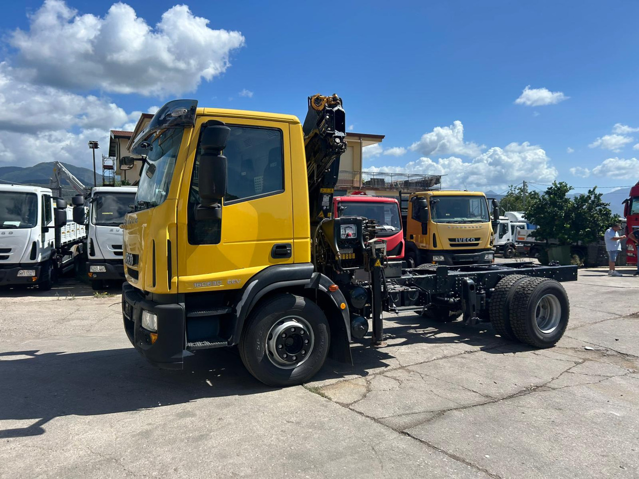 IVECO EUROCARGO 160E30 - Kraanwagen: afbeelding 5 IVECO EUROCARGO 160E30 - Kraanwagen: afbeelding 5